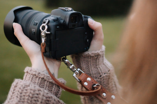 What camera strap do professionals use?