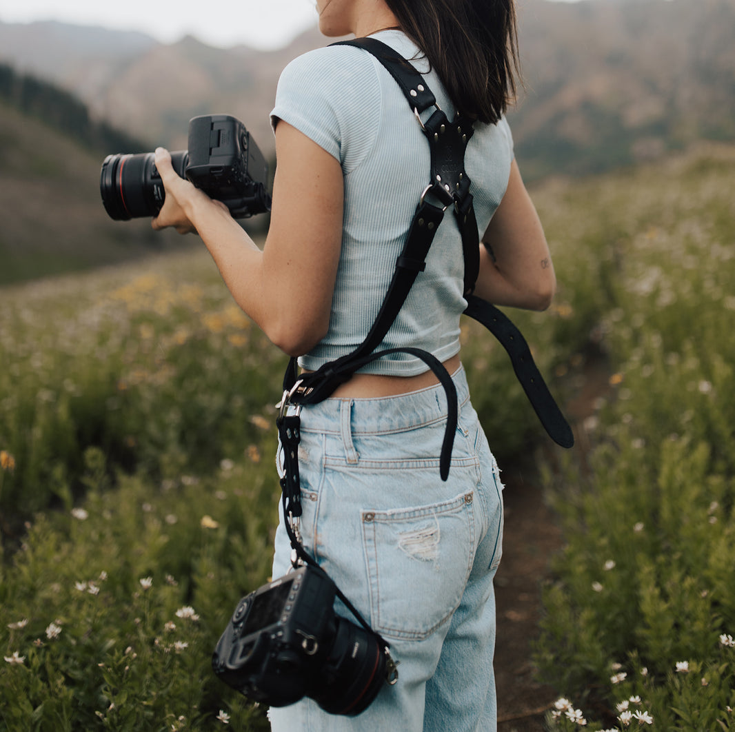 C Coiro Camera Harness for 2 Cameras - Double Shoulder Leather Camera Strap - Dual Camera Harness for DSLR/SLR, Brown, Adjustable C Coiro Camera Harness for 2 Cameras - Double Shoulder Leather Camera Strap - Dual Camera Harness for DSLR/SLR, Brown, Adjustable
