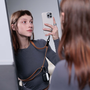 Secure hands-free carry 